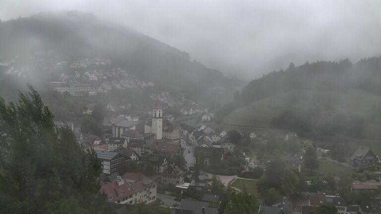 Dieses Bild zeigt eine Webcam-Aufnahme von Ottenhöfen, aufgenommen am Donnerstag, den 08.10.2026 um 14:40 Uhr