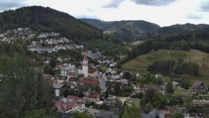 Dieses Bild zeigt eine Webcam-Aufnahme von Ottenhöfen, aufgenommen am Montag, den 31.08.2026 um 12:30 Uhr
