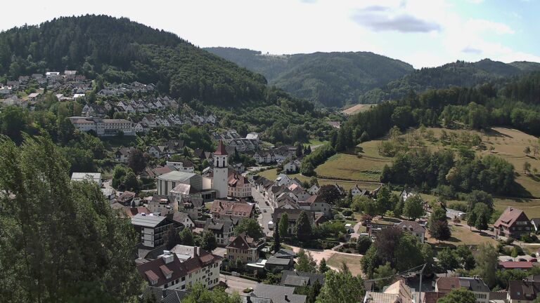 Dieses Bild zeigt eine Webcam-Aufnahme von Ottenhöfen, aufgenommen am Donnerstag, den 23.07.2026 um 11:20 Uhr
