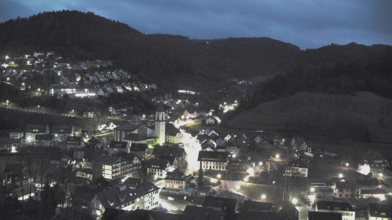 Dieses Bild zeigt eine Webcam-Aufnahme von Ottenhöfen, aufgenommen am Freitag, den 13.02.2026 um 07:00 Uhr