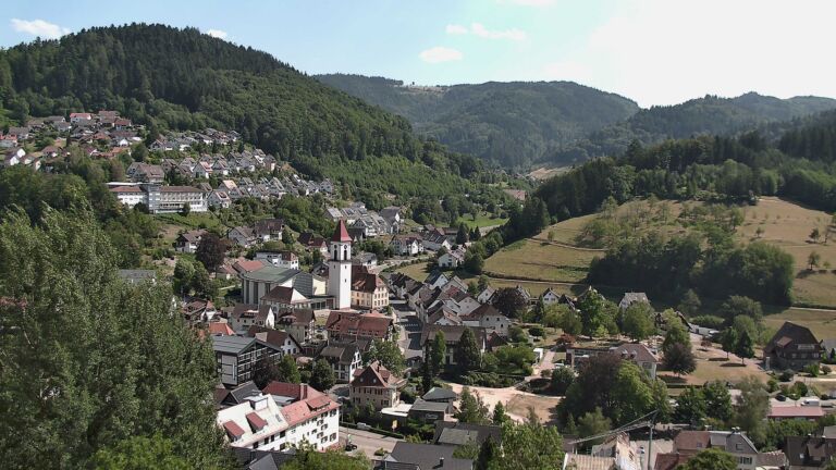 Dieses Bild zeigt eine Webcam-Aufnahme von Ottenhöfen, aufgenommen am Mittwoch, den 29.07.2026 um 15:40 Uhr
