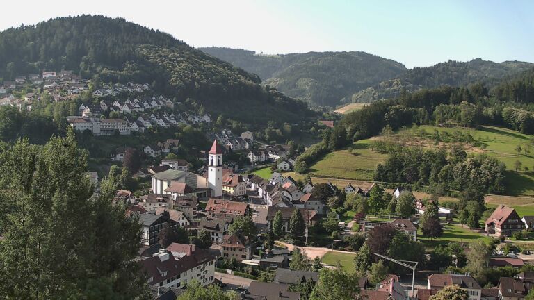 Dieses Bild zeigt eine Webcam-Aufnahme von Ottenhöfen, aufgenommen am Dienstag, den 23.06.2026 um 08:40 Uhr