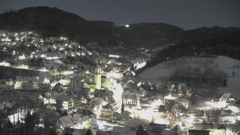 Dieses Bild zeigt eine Webcam-Aufnahme von Ottenhöfen, aufgenommen am Montag, den 05.01.2026 um 07:00 Uhr