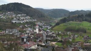 Dieses Bild zeigt eine Webcam-Aufnahme von Ottenhöfen, aufgenommen am Freitag, den 10.04.2026 um 08:00 Uhr