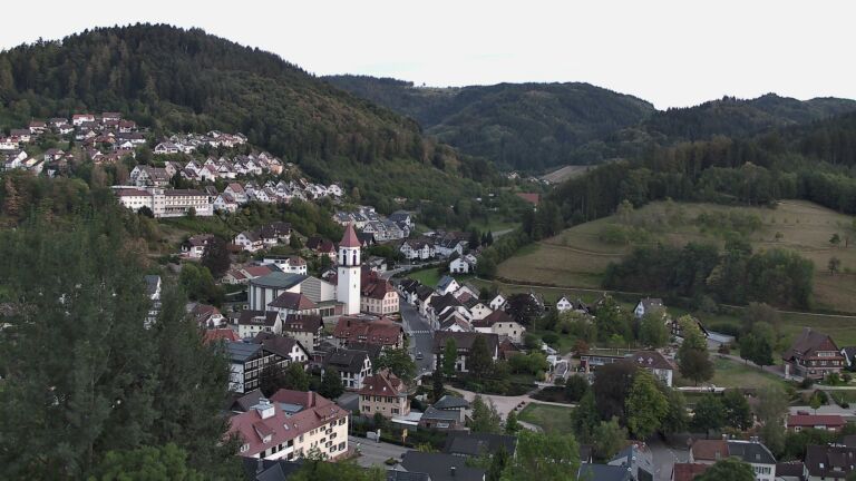Dieses Bild zeigt eine Webcam-Aufnahme von Ottenhöfen, aufgenommen am Mittwoch, den 02.09.2026 um 19:50 Uhr