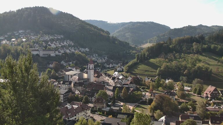 Dieses Bild zeigt eine Webcam-Aufnahme von Ottenhöfen, aufgenommen am Dienstag, den 29.09.2026 um 10:10 Uhr