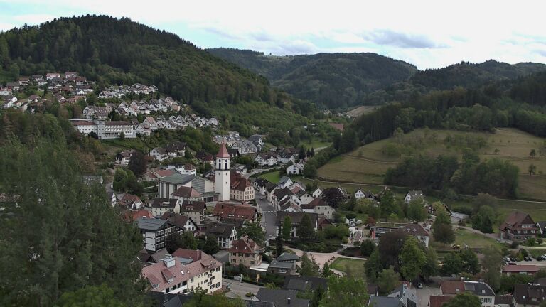 Dieses Bild zeigt eine Webcam-Aufnahme von Ottenhöfen, aufgenommen am Mittwoch, den 02.09.2026 um 16:00 Uhr