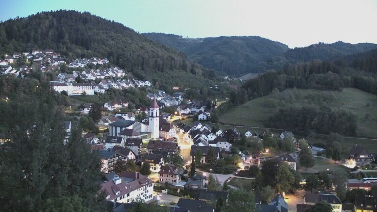 Dieses Bild zeigt eine Webcam-Aufnahme von Ottenhöfen, aufgenommen am Donnerstag, den 24.09.2026 um 19:50 Uhr