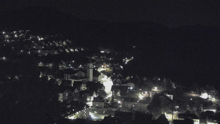 Dieses Bild zeigt eine Webcam-Aufnahme von Ottenhöfen, aufgenommen am Mittwoch, den 12.08.2026 um 01:00 Uhr