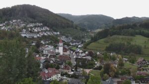 Dieses Bild zeigt eine Webcam-Aufnahme von Ottenhöfen, aufgenommen am Freitag, den 16.10.2026 um 08:40 Uhr