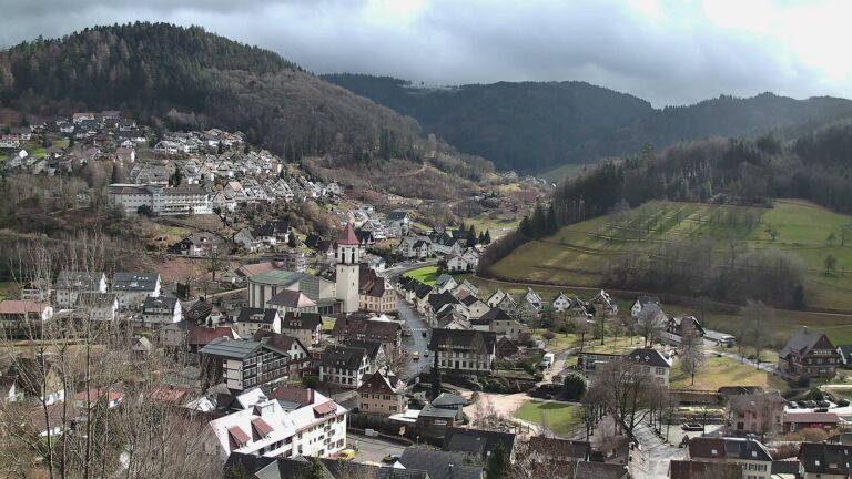 Dieses Bild zeigt eine Webcam-Aufnahme von Ottenhöfen, aufgenommen am Dienstag, den 17.02.2026 um 14:10 Uhr