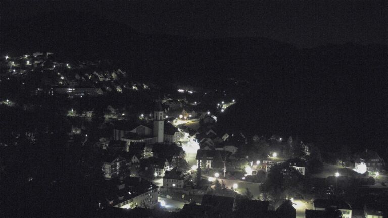 Dieses Bild zeigt eine Webcam-Aufnahme von Ottenhöfen, aufgenommen am Sonntag, den 17.05.2026 um 02:00 Uhr