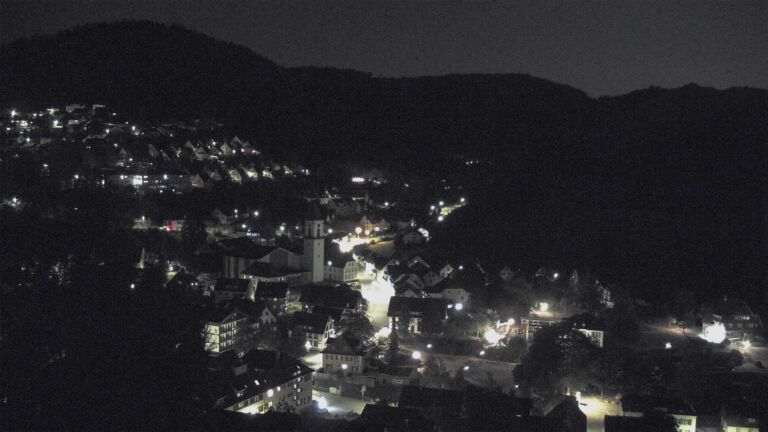 Dieses Bild zeigt eine Webcam-Aufnahme von Ottenhöfen, aufgenommen am Samstag, den 22.08.2026 um 23:00 Uhr
