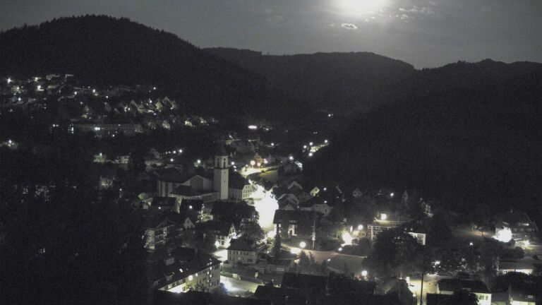 Dieses Bild zeigt eine Webcam-Aufnahme von Ottenhöfen, aufgenommen am Montag, den 29.06.2026 um 00:00 Uhr