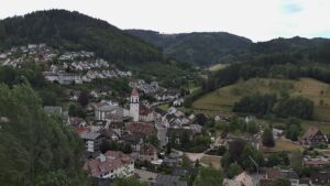 Dieses Bild zeigt eine Webcam-Aufnahme von Ottenhöfen, aufgenommen am Freitag, den 17.07.2026 um 10:40 Uhr