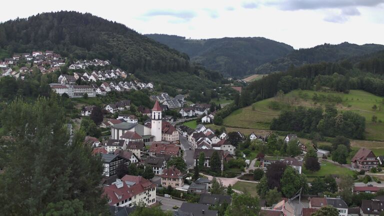 Dieses Bild zeigt eine Webcam-Aufnahme von Ottenhöfen, aufgenommen am Dienstag, den 30.06.2026 um 21:00 Uhr