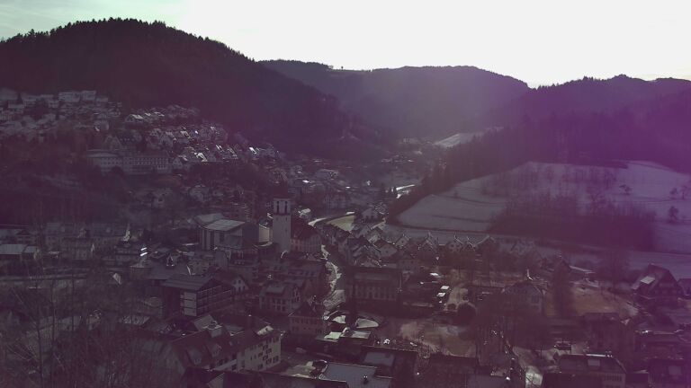 Dieses Bild zeigt eine Webcam-Aufnahme von Ottenhöfen, aufgenommen am Donnerstag, den 01.01.2026 um 11:50 Uhr