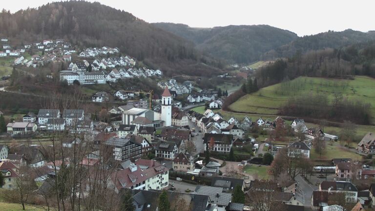 Dieses Bild zeigt eine Webcam-Aufnahme von Ottenhöfen, aufgenommen am Mittwoch, den 17.12.2025 um 08:30 Uhr