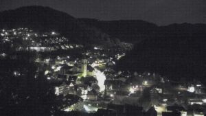 Dieses Bild zeigt eine Webcam-Aufnahme von Ottenhöfen, aufgenommen am Freitag, den 16.10.2026 um 19:40 Uhr