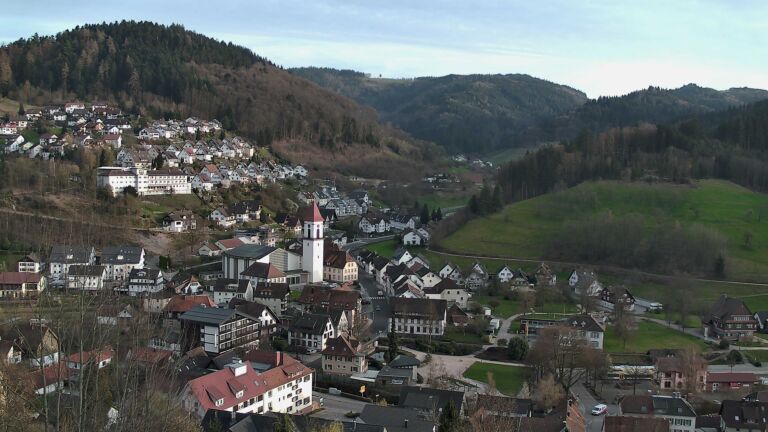 Dieses Bild zeigt eine Webcam-Aufnahme von Ottenhöfen, aufgenommen am Dienstag, den 24.03.2026 um 17:50 Uhr