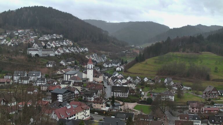 Dieses Bild zeigt eine Webcam-Aufnahme von Ottenhöfen, aufgenommen am Mittwoch, den 11.03.2026 um 17:30 Uhr