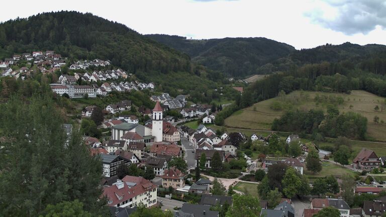 Dieses Bild zeigt eine Webcam-Aufnahme von Ottenhöfen, aufgenommen am Dienstag, den 01.09.2026 um 14:40 Uhr