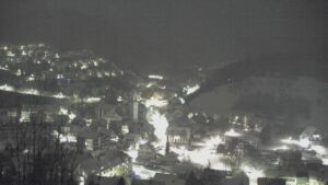 Dieses Bild zeigt eine Webcam-Aufnahme von Ottenhöfen, aufgenommen am Donnerstag, den 08.01.2026 um 03:30 Uhr