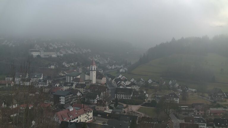 Dieses Bild zeigt eine Webcam-Aufnahme von Ottenhöfen, aufgenommen am Mittwoch, den 04.02.2026 um 17:00 Uhr