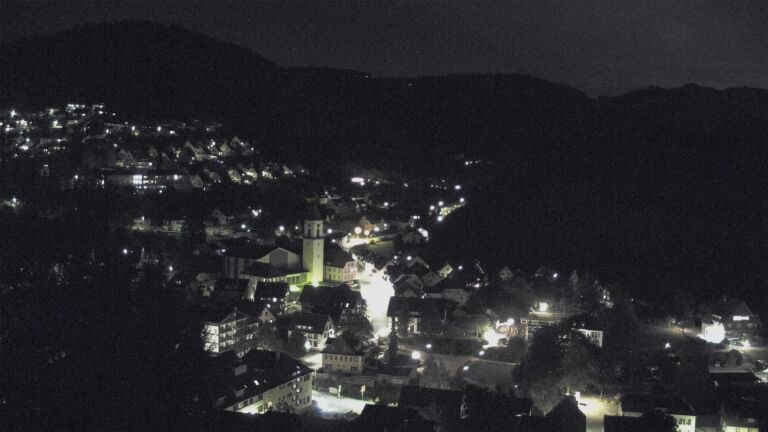 Dieses Bild zeigt eine Webcam-Aufnahme von Ottenhöfen, aufgenommen am Samstag, den 19.09.2026 um 22:00 Uhr