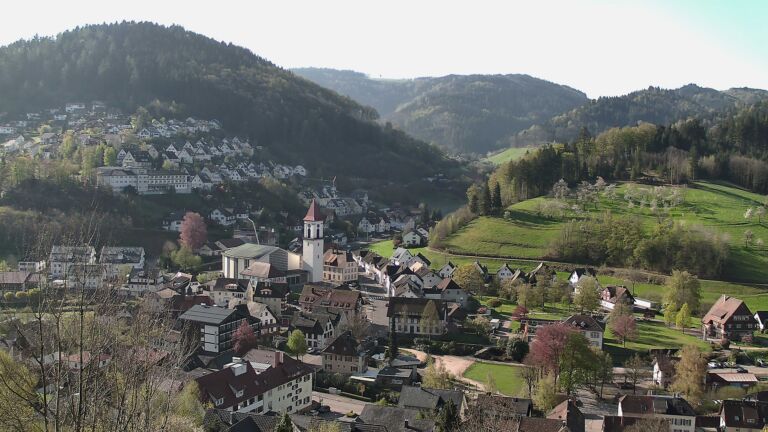 Dieses Bild zeigt eine Webcam-Aufnahme von Ottenhöfen, aufgenommen am Mittwoch, den 15.04.2026 um 09:20 Uhr