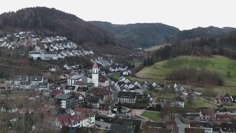 Dieses Bild zeigt eine Webcam-Aufnahme von Ottenhöfen, aufgenommen am Dienstag, den 03.03.2026 um 07:10 Uhr