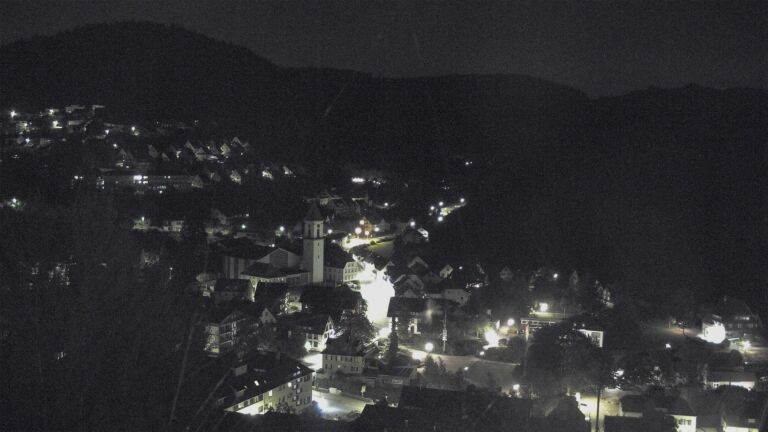 Dieses Bild zeigt eine Webcam-Aufnahme von Ottenhöfen, aufgenommen am Dienstag, den 07.07.2026 um 01:30 Uhr