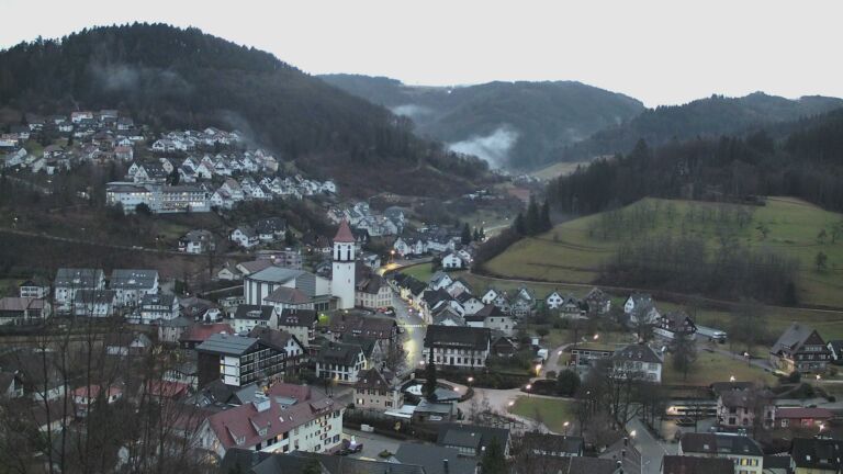 Dieses Bild zeigt eine Webcam-Aufnahme von Ottenhöfen, aufgenommen am Samstag, den 07.02.2026 um 07:30 Uhr