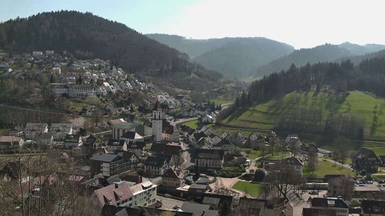 Dieses Bild zeigt eine Webcam-Aufnahme von Ottenhöfen, aufgenommen am Freitag, den 20.03.2026 um 13:20 Uhr