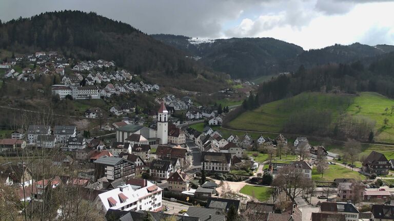 Dieses Bild zeigt eine Webcam-Aufnahme von Ottenhöfen, aufgenommen am Freitag, den 27.03.2026 um 14:20 Uhr