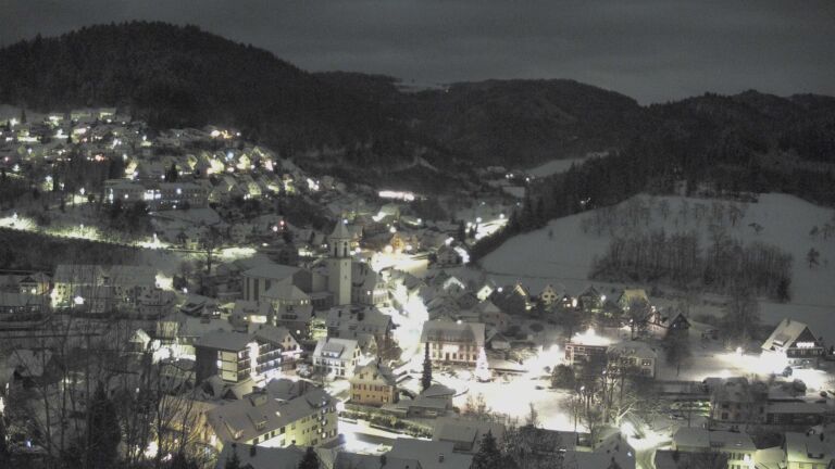 Dieses Bild zeigt eine Webcam-Aufnahme von Ottenhöfen, aufgenommen am Samstag, den 03.01.2026 um 23:00 Uhr