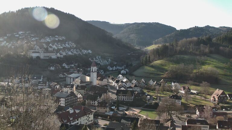 Dieses Bild zeigt eine Webcam-Aufnahme von Ottenhöfen, aufgenommen am Montag, den 02.03.2026 um 09:10 Uhr