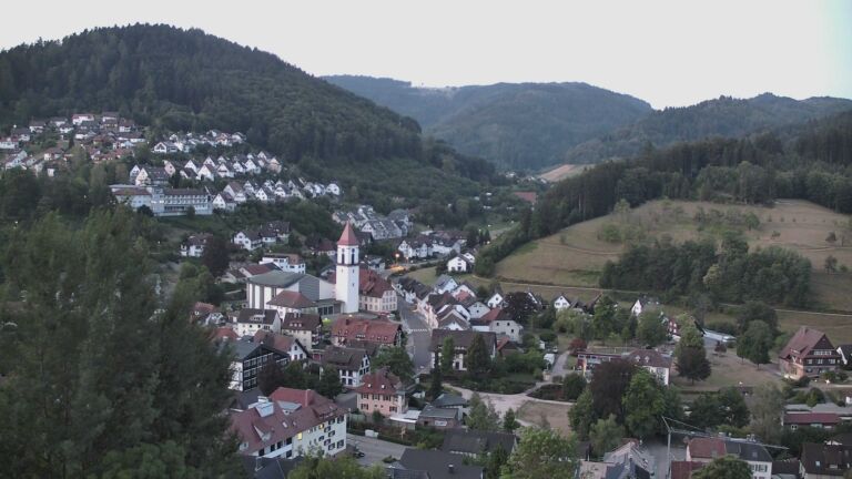 Dieses Bild zeigt eine Webcam-Aufnahme von Ottenhöfen, aufgenommen am Sonntag, den 02.08.2026 um 05:40 Uhr