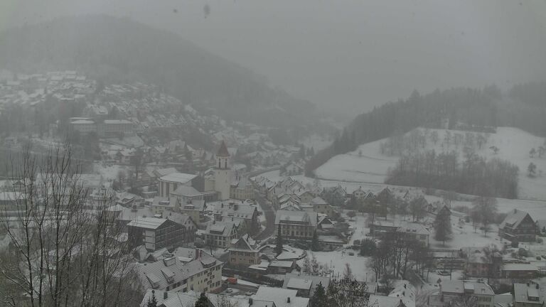 Dieses Bild zeigt eine Webcam-Aufnahme von Ottenhöfen, aufgenommen am Samstag, den 10.01.2026 um 11:40 Uhr