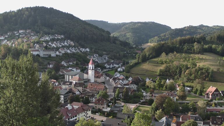 Dieses Bild zeigt eine Webcam-Aufnahme von Ottenhöfen, aufgenommen am Dienstag, den 08.09.2026 um 08:10 Uhr