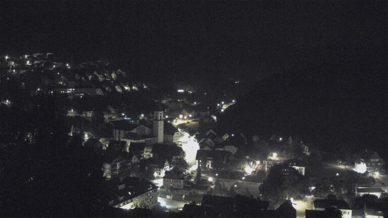 Dieses Bild zeigt eine Webcam-Aufnahme von Ottenhöfen, aufgenommen am Montag, den 17.08.2026 um 03:30 Uhr