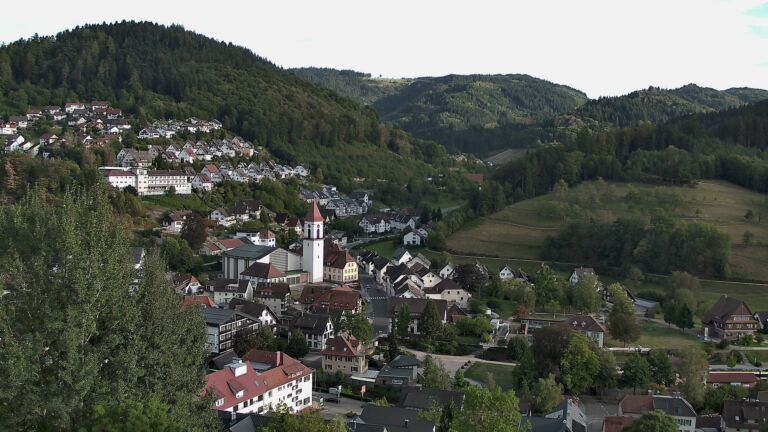 Dieses Bild zeigt eine Webcam-Aufnahme von Ottenhöfen, aufgenommen am Mittwoch, den 02.09.2026 um 18:40 Uhr