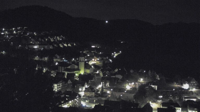 Dieses Bild zeigt eine Webcam-Aufnahme von Ottenhöfen, aufgenommen am Donnerstag, den 10.09.2026 um 05:30 Uhr