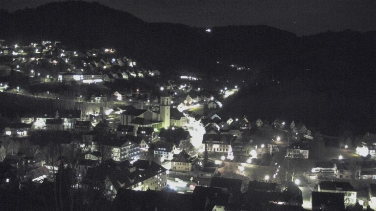 Dieses Bild zeigt eine Webcam-Aufnahme von Ottenhöfen, aufgenommen am Freitag, den 19.12.2025 um 06:50 Uhr