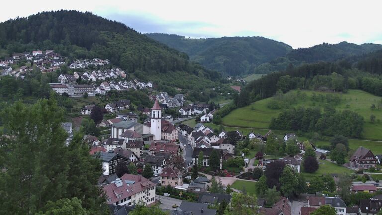 Dieses Bild zeigt eine Webcam-Aufnahme von Ottenhöfen, aufgenommen am Freitag, den 15.05.2026 um 20:50 Uhr