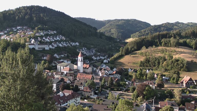 Dieses Bild zeigt eine Webcam-Aufnahme von Ottenhöfen, aufgenommen am Samstag, den 08.08.2026 um 07:40 Uhr