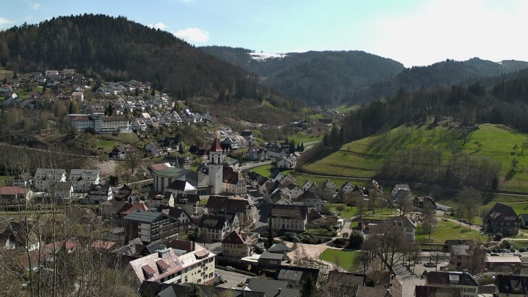 Dieses Bild zeigt eine Webcam-Aufnahme von Ottenhöfen, aufgenommen am Donnerstag, den 02.04.2026 um 14:50 Uhr