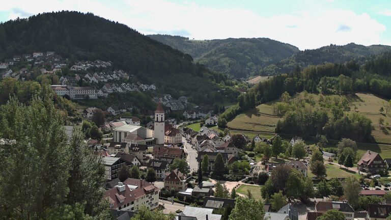 Dieses Bild zeigt eine Webcam-Aufnahme von Ottenhöfen, aufgenommen am Mittwoch, den 02.09.2026 um 12:30 Uhr