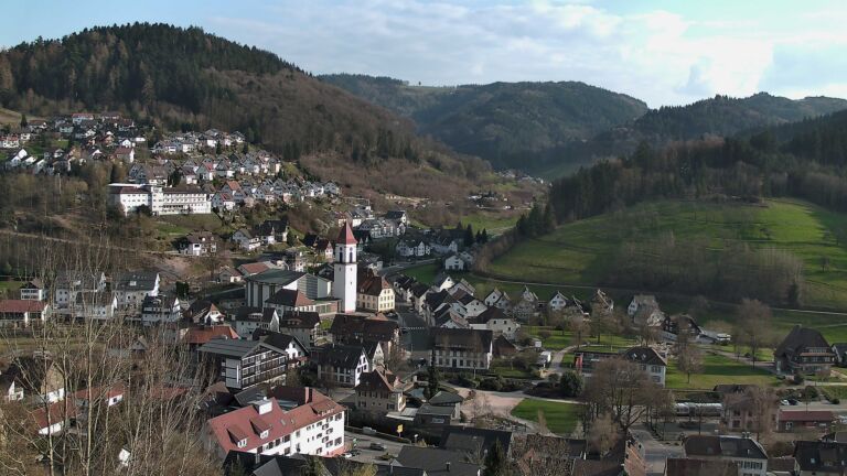 Dieses Bild zeigt eine Webcam-Aufnahme von Ottenhöfen, aufgenommen am Montag, den 23.03.2026 um 16:50 Uhr