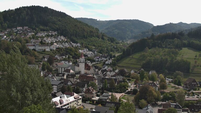 Dieses Bild zeigt eine Webcam-Aufnahme von Ottenhöfen, aufgenommen am Dienstag, den 29.09.2026 um 14:30 Uhr